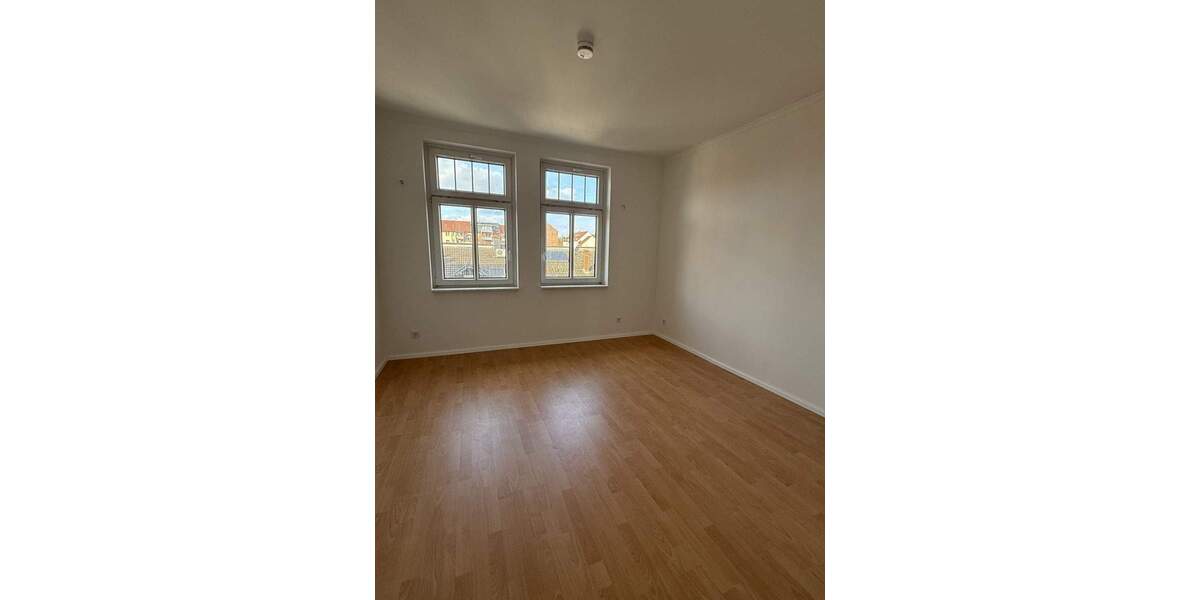 Etagenwohnung Eisenach - 4 Zimmer, 87 m&sup2;, 614&euro; | Angebot:25277815