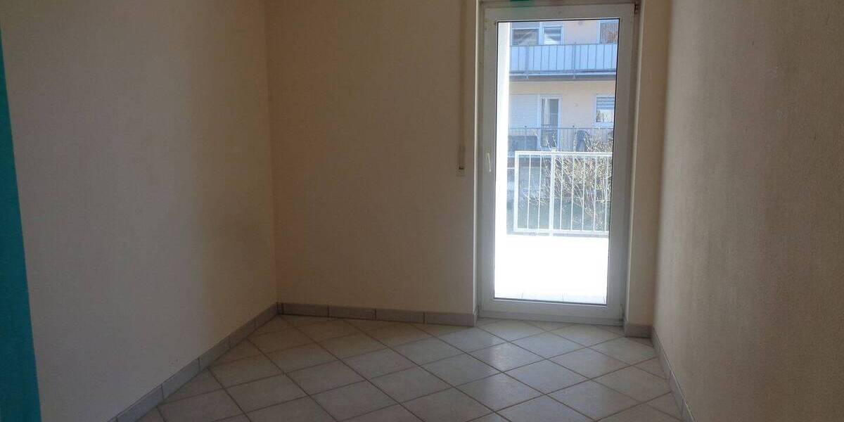 Etagenwohnung Wertheim Nassig - 4 Zimmer, 94 m&sup2;, 800&euro; | Angebot:26618115