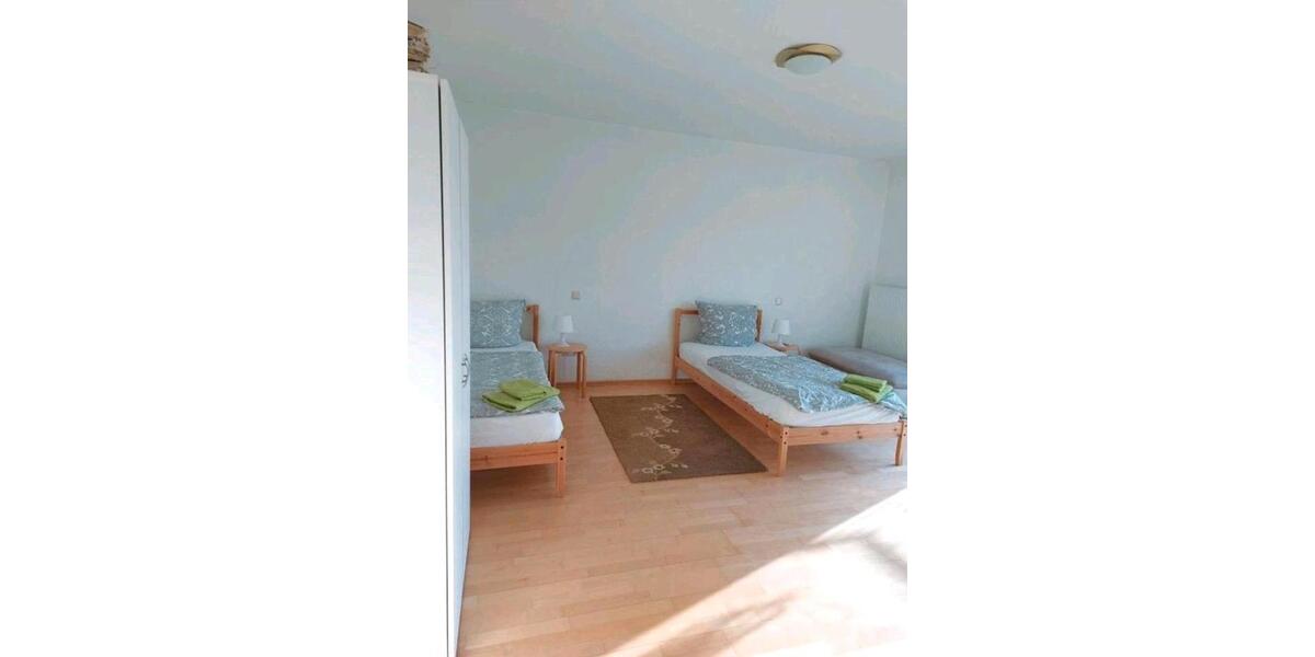 Wohnen auf Zeit Holle - 3 Zimmer, 80 m&sup2;, 40&euro; | Angebot:25424834