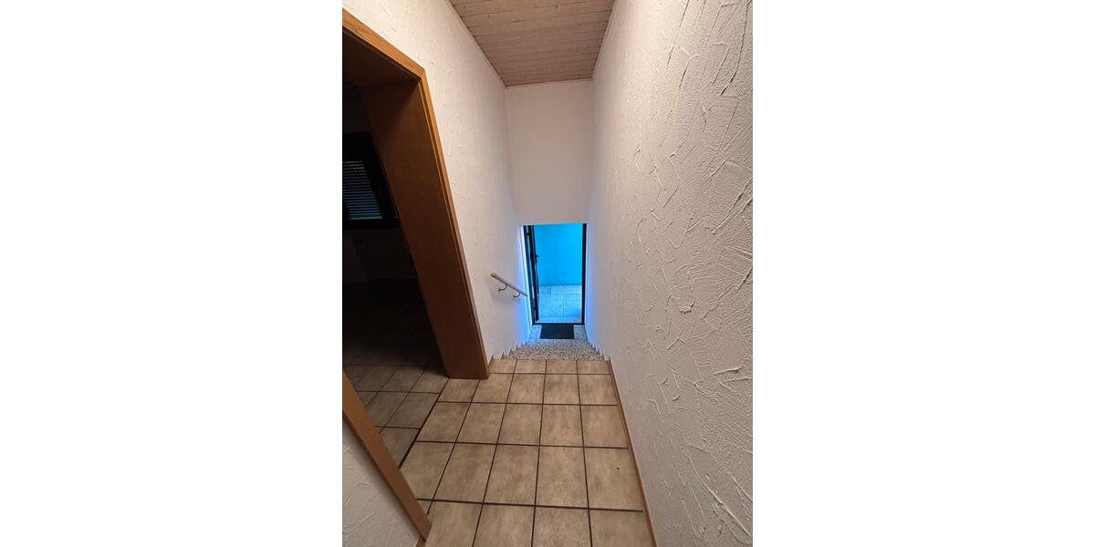 Etagenwohnung Gründau - 2 Zimmer, 62 m&sup2;, 620&euro; | Angebot:26382691