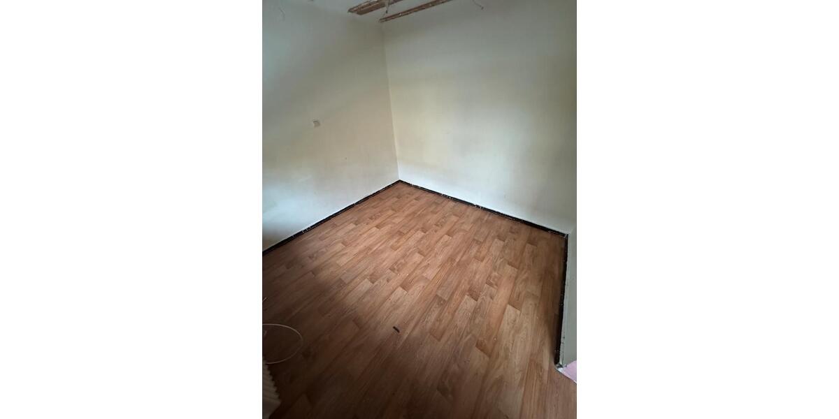 Etagenwohnung Sankt Ingbert - 5 Zimmer, 120 m&sup2;, 850&euro; | Angebot:24364808