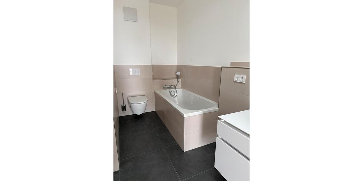 Einfamilienhaus Duderstadt - 3 Zimmer, 100 m&sup2;, 1.500&euro; | Angebot:24779391