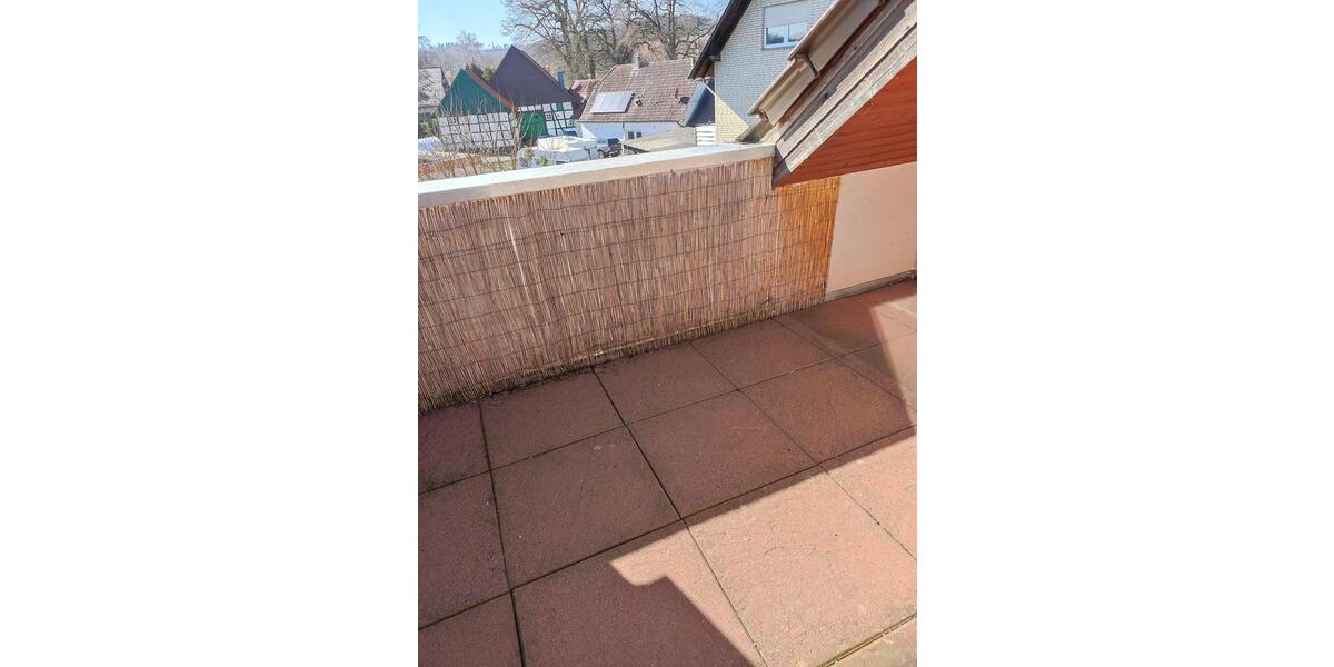 Schöne 2 Zimmer DG-Wohnung in Preußisch-Oldendorf zu vermieten (08) (ID 614) 2 zimmer