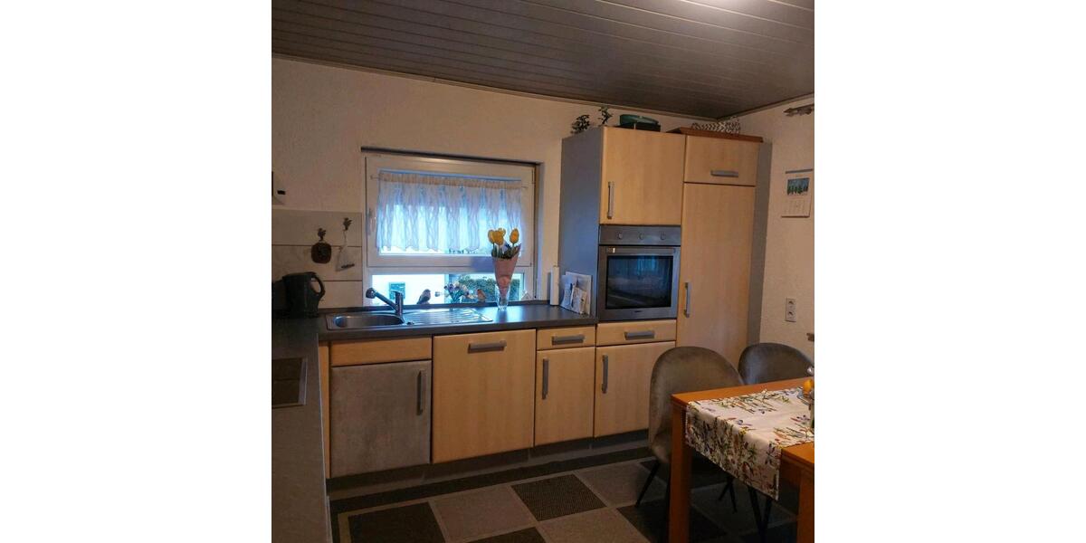 Einfamilienhaus Lauda-Königshofen Königshofen - 5 Zimmer, 95 m&sup2;, 1.250&euro; | Angebot:24681833