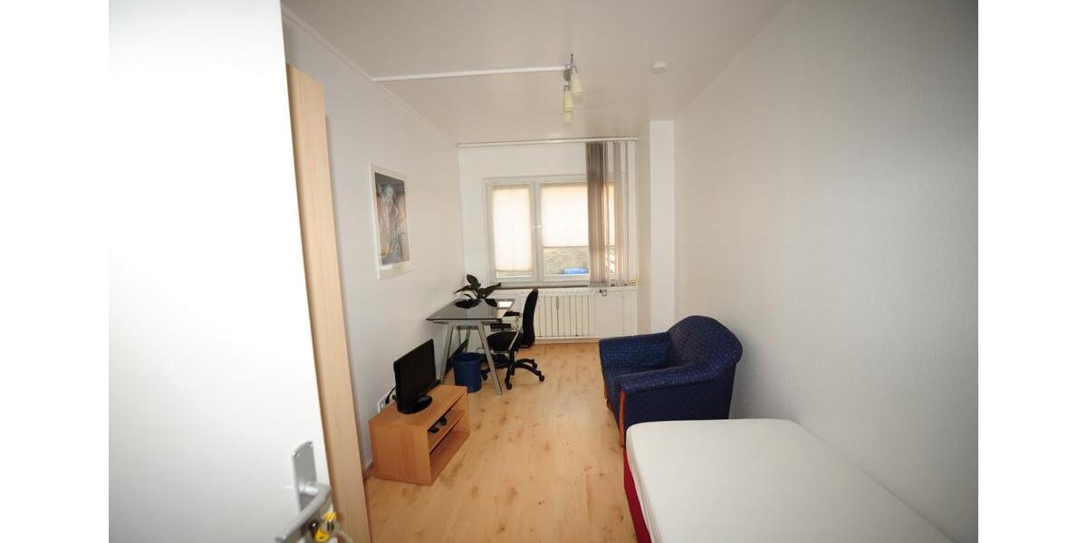 Wohnen auf Zeit Wolfsburg - 1 Zimmer, 12 m&sup2;, 350&euro; | Angebot:25108205