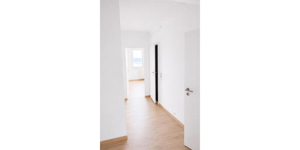 Etagenwohnung Malchin - 2 Zimmer, 54 m&sup2;, 320&euro; | Angebot:25925495