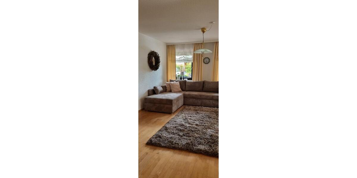 Terrassenwohnung Tettau - 3 Zimmer, 90 m&sup2;, 99&euro; | Angebot:26682602