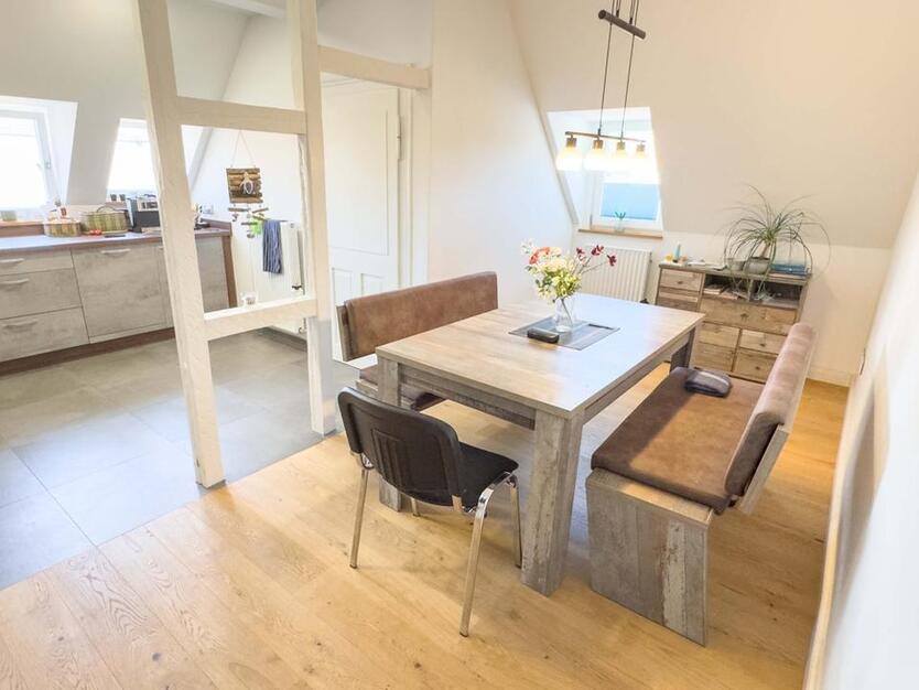 Großzügige 4,5-Zimmer-Dachgeschoßwohnung in idealer Stadtlage von Coburg
