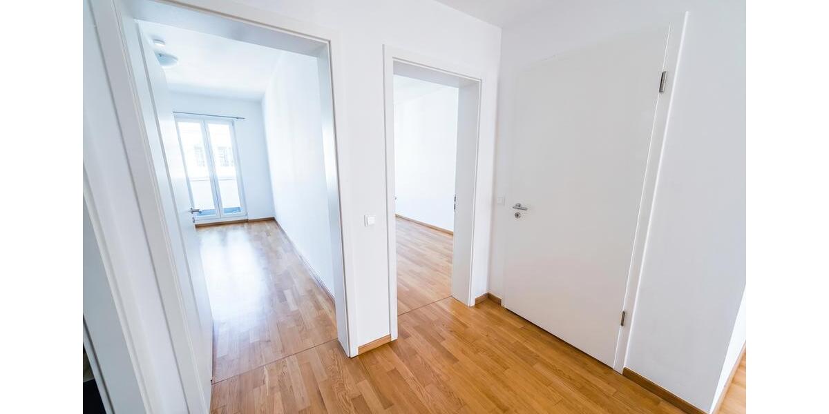 Etagenwohnung Berlin Mitte - 4 Zimmer, 133 m&sup2;, 1.900&euro; | Angebot:26586441