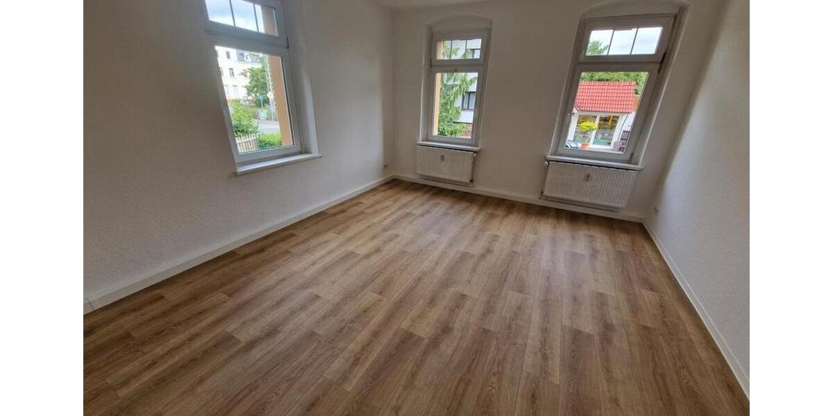 Erdgeschoßwohnung Hohenstein-Ernstthal Ernstthal - 2 Zimmer, 57 m&sup2;, 385&euro; | Angebot:26382741
