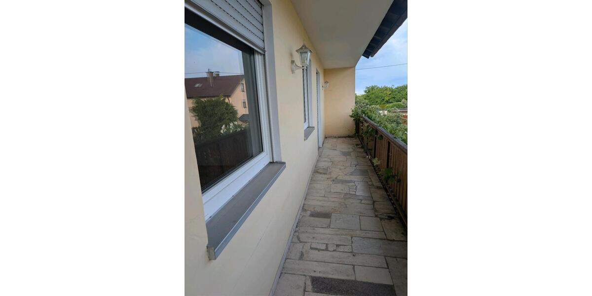 Etagenwohnung Nordendorf - 5 Zimmer, 109 m&sup2;, 1.250&euro; | Angebot:26706086