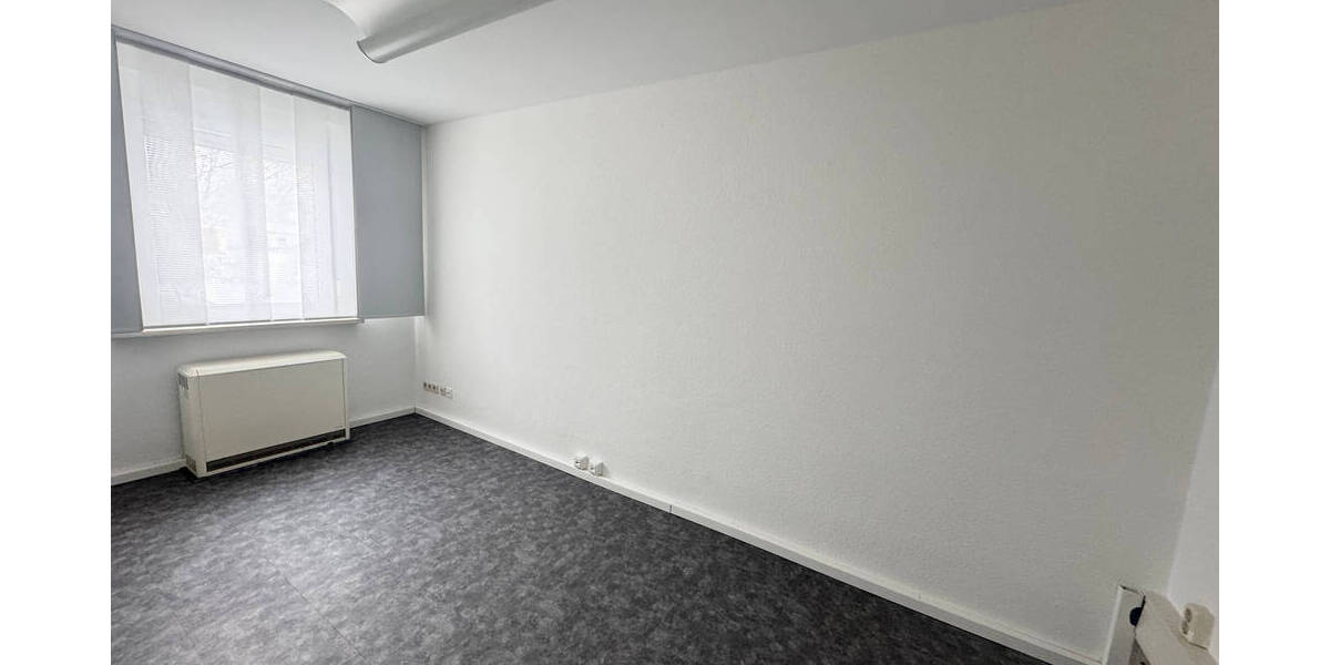 Gewerbeobjekt Grimma OT Dürrweitzschen Dürrweitzschen - 4 Zimmer, 80 m&sup2;, 400&euro; | Angebot:24113030