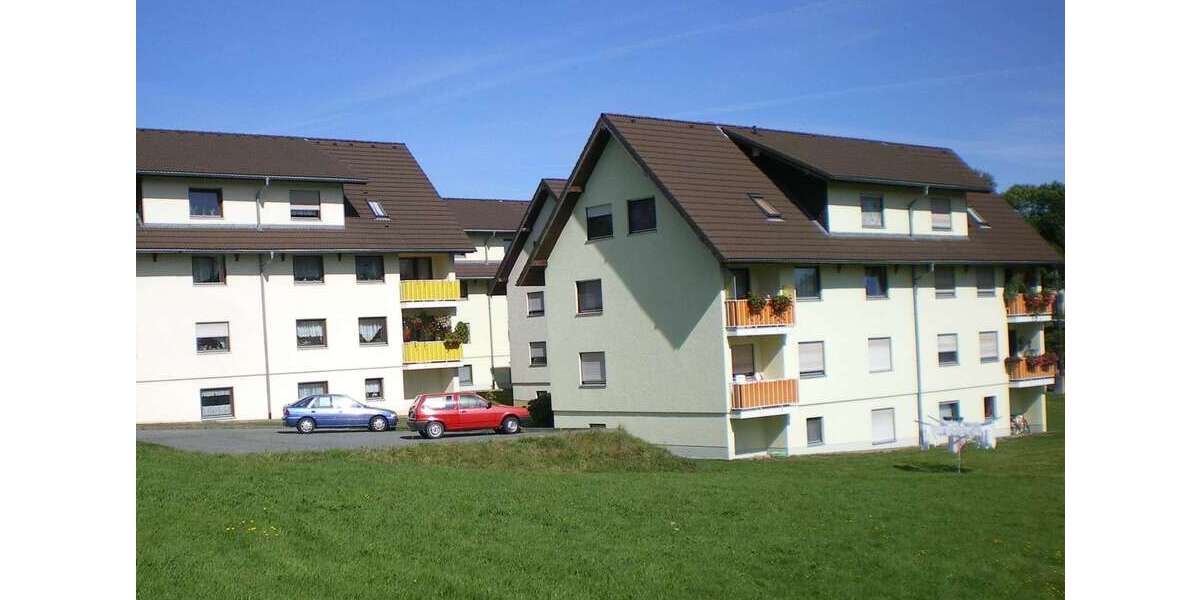 Etagenwohnung Schönheide - 3 Zimmer, 67 m&sup2;, 439&euro; | Angebot:25856354