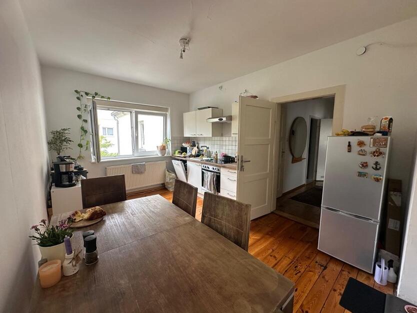 Charmante 3-Zimmer-AltbauWohnung in der Zellerau (Würzburg) zur U
