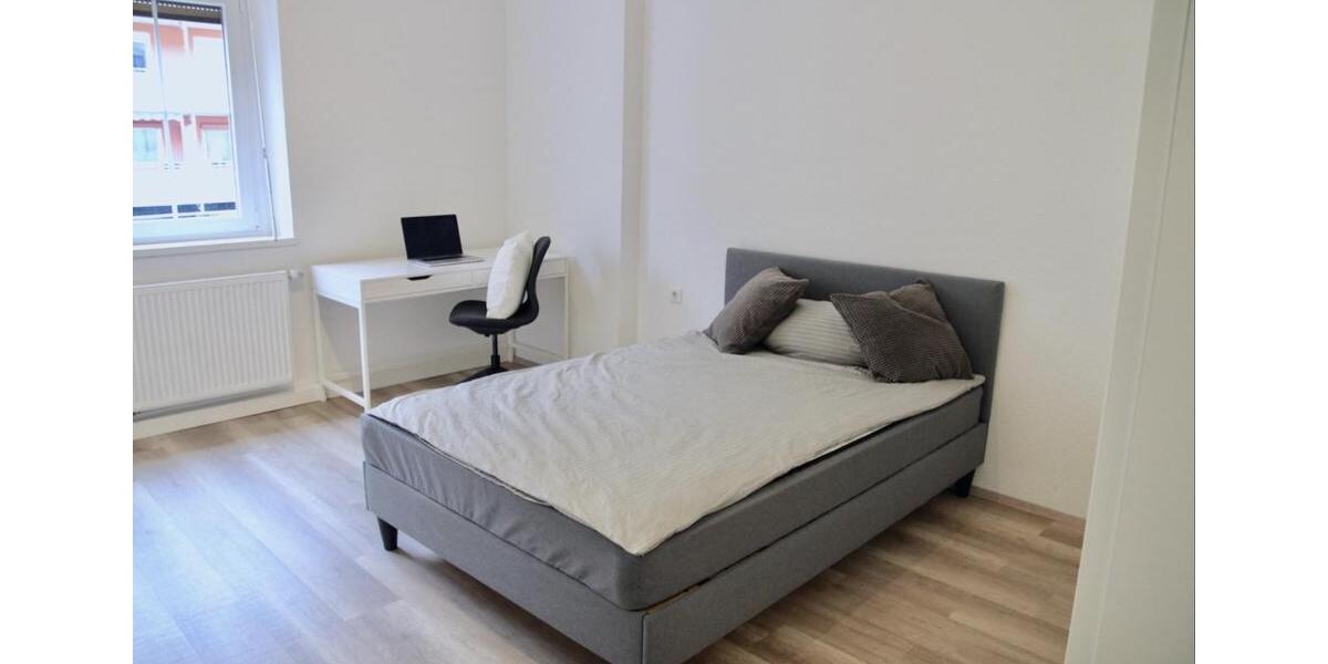 Zentrumsnah, Modern & Möbliert! Exklusive 3er WG in Nürnberg 3 zimmer