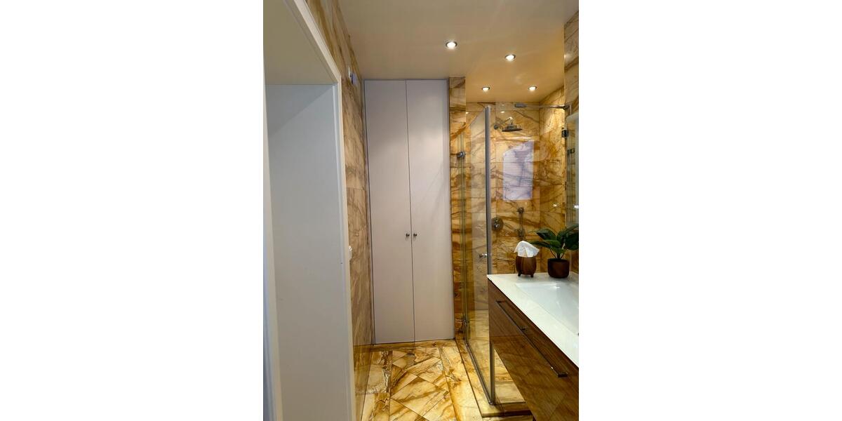Einfamilienhaus Seevetal - 8 Zimmer, 270 m&sup2;, 2.900&euro; | Angebot:26641333