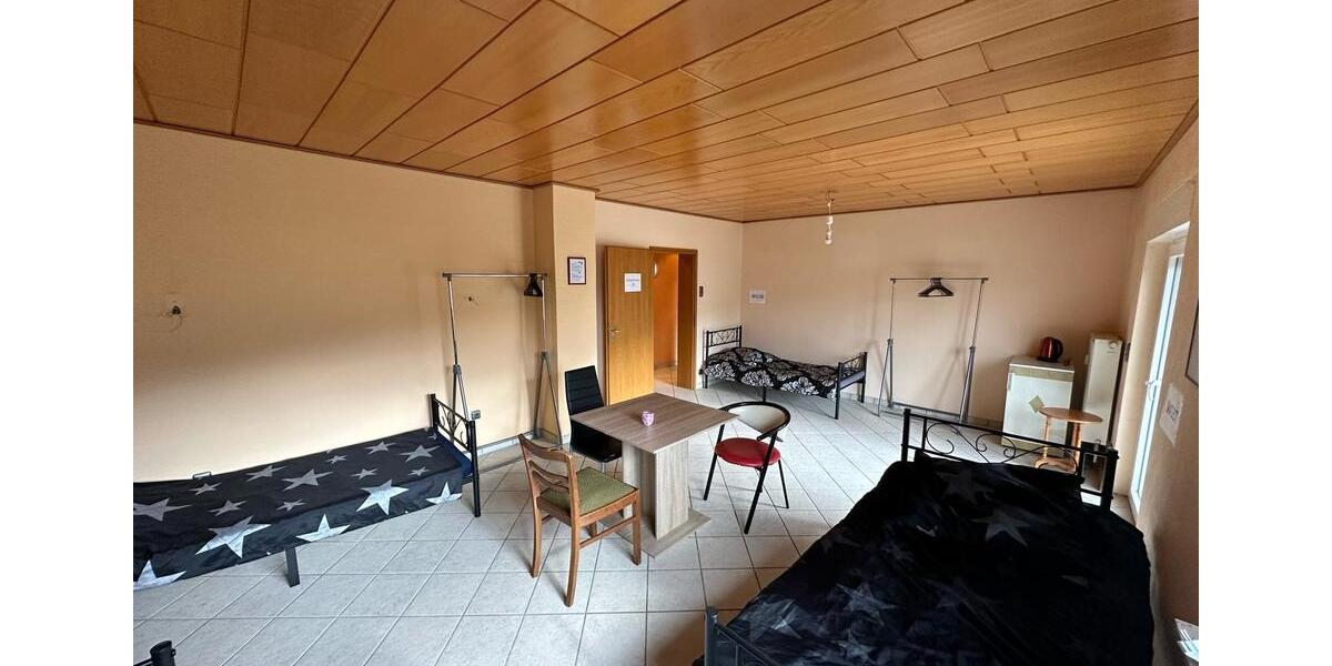 Wohnen auf Zeit Gelsenkirchen - 1 Zimmer, 10 m&sup2;, 17&euro; | Angebot:26676147