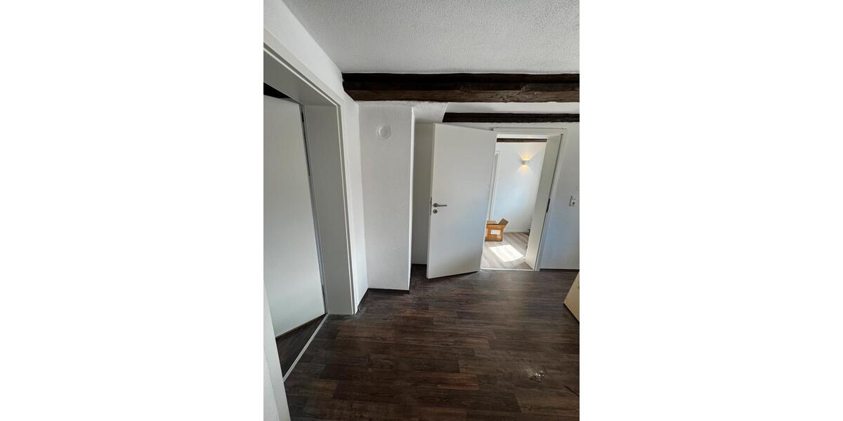 Etagenwohnung Monheim - 3 Zimmer, 75 m&sup2;, 900&euro; | Angebot:25637761