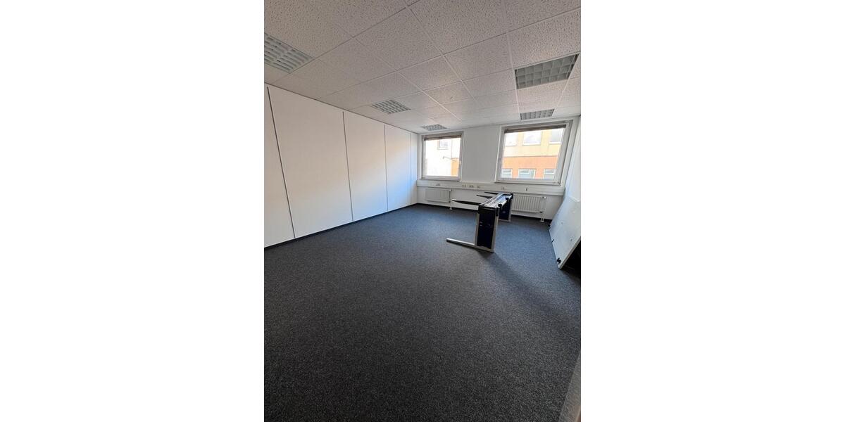 Gewerbeobjekt Wuppertal Gemarkung Vohwinkel - 897&euro; | Angebot:25662965