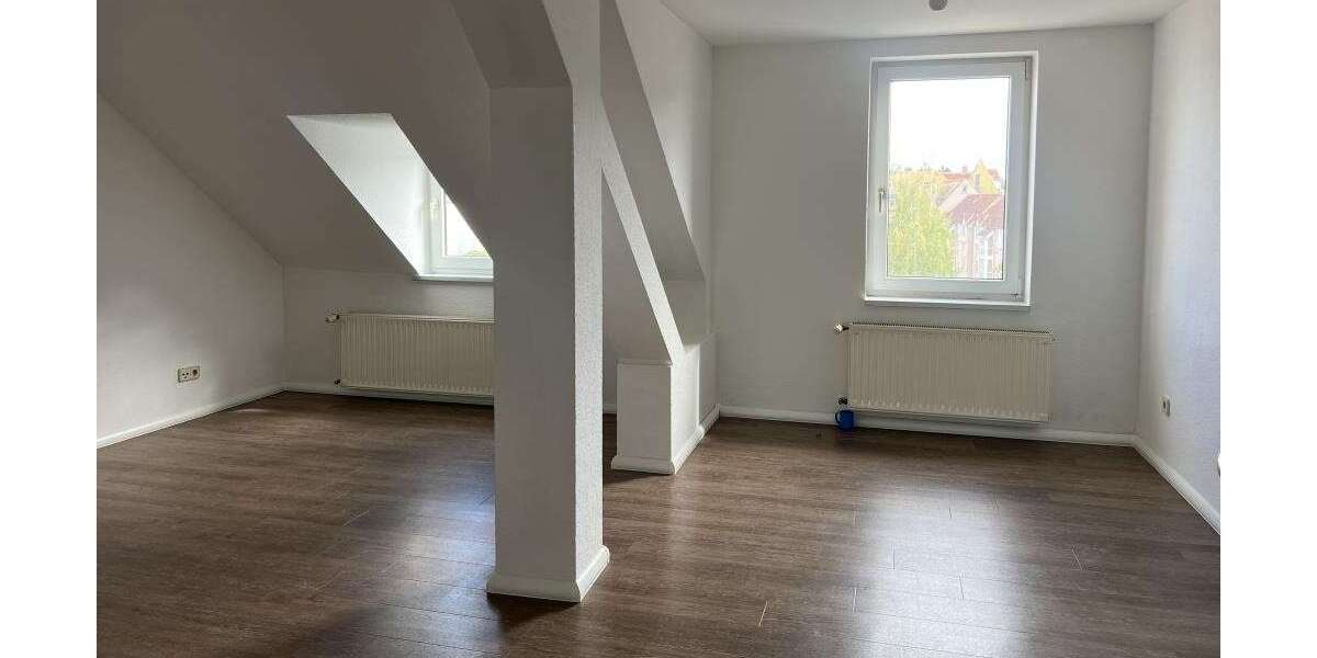 Etagenwohnung Döbeln - 4 Zimmer, 100 m&sup2;, 525&euro; | Angebot:24976482