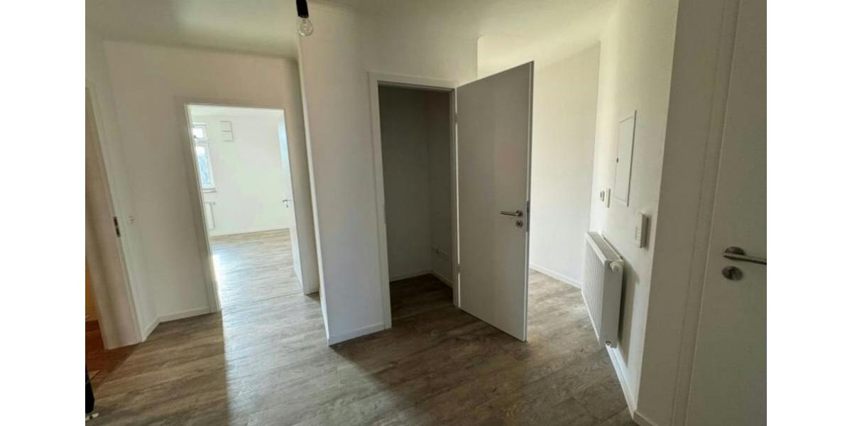 Etagenwohnung Ansbach - 3 Zimmer, 75 m&sup2;, 920&euro; | Angebot:26489959