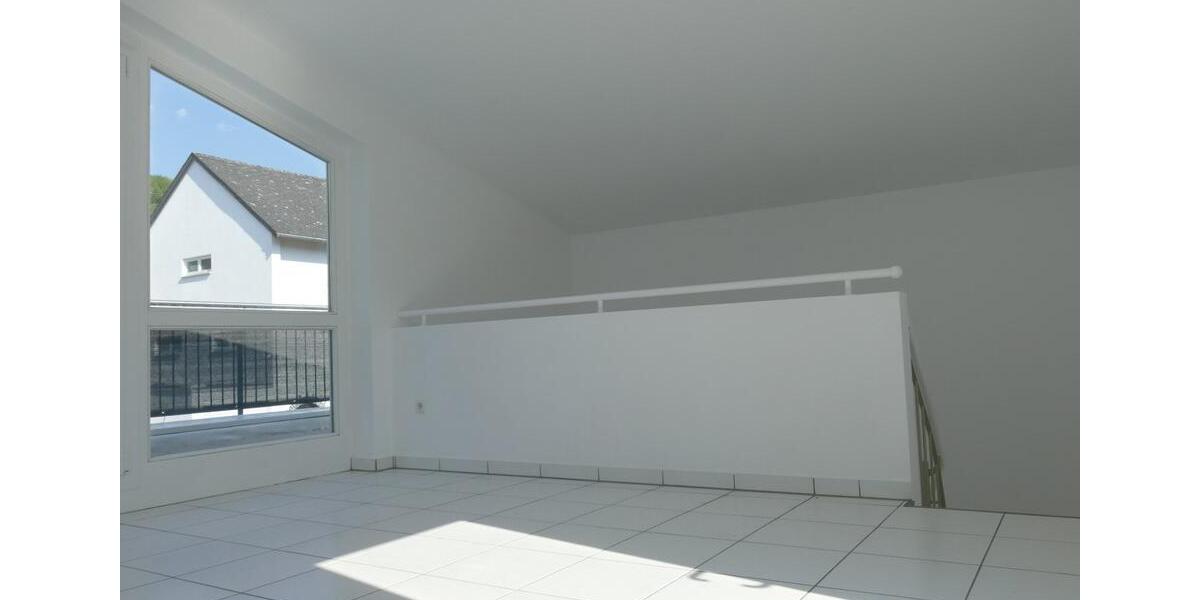 Etagenwohnung Fell - 5 Zimmer, 166 m&sup2;, 970&euro; | Angebot:25476187