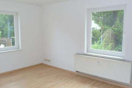 Wohnung zum Mieten in Röderau-Bobersen 280 € 47.7 m²