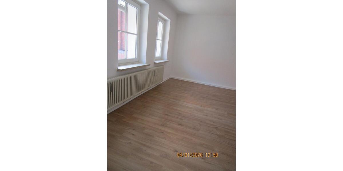 Etagenwohnung Walsrode - 3 Zimmer, 83 m&sup2;, 680&euro; | Angebot:26023139