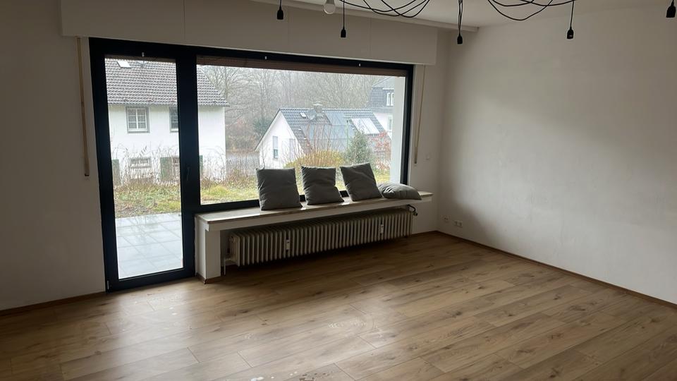 Etagenwohnung Hagen Hagen-Nord - 2 Zimmer, 80 m&sup2;, 650&euro; | Angebot:24793745