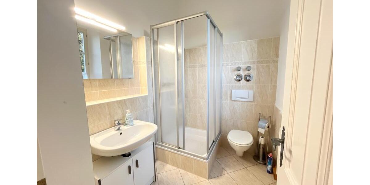 Wohnen auf Zeit Hallstadt - 2 Zimmer, 999 m&sup2;, 895&euro; | Angebot:26696170