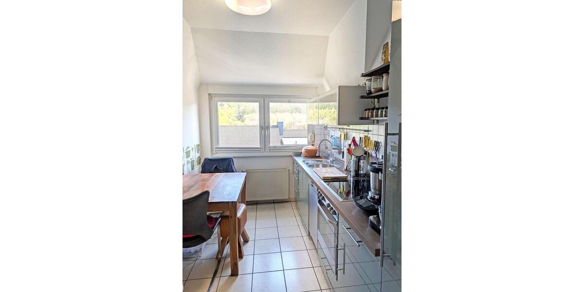 Dachgeschoßwohnung Sundern (Sauerland) - 3 Zimmer, 85 m&sup2;, 650&euro; | Angebot:26589331