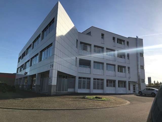 Halle in Freiburg 1.650 € 340.73 m² zimmer