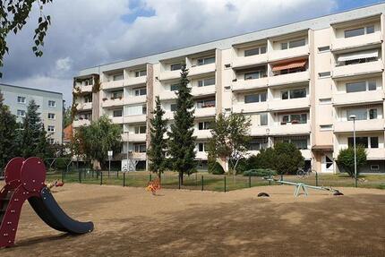 Wohnung Neustrelitz - 3 Zimmer, 63 m&sup2;, 364&euro; | Angebot:25129145