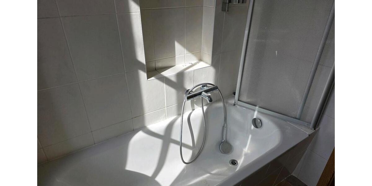 Erdgeschoßwohnung Bockau - 3 Zimmer, 55 m&sup2;, 300&euro; | Angebot:23619245