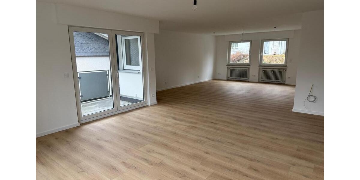 Erdgeschoßwohnung Gummersbach - 3 Zimmer, 95 m&sup2;, 995&euro; | Angebot:25164064