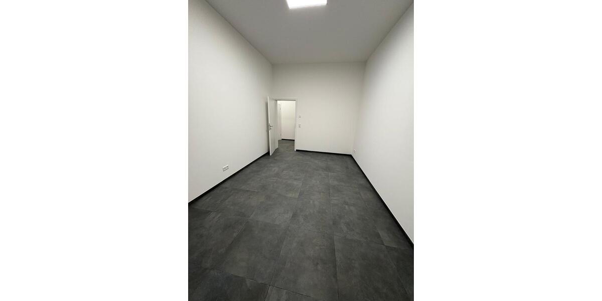 Gewerbeobjekt Bad Lippspringe - 1.200&euro; | Angebot:24846500