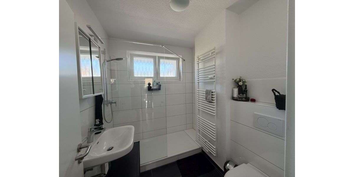 Etagenwohnung Bremerhaven Wulsdorf - 3 Zimmer, 57 m&sup2;, 450&euro; | Angebot:26622872