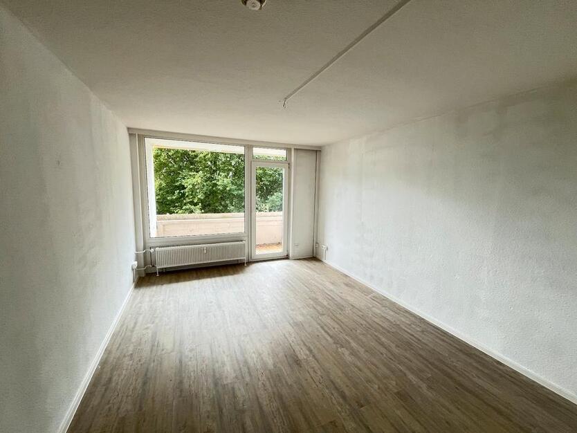 Schöne 2,5 Zimmer Wohnung im Herzen von Mettenhof.