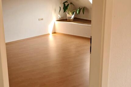 Helle Wohnung 3-ZKB in Alt-Saarbrücken, Nähe HTW Saar 3 zimmer