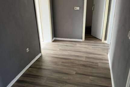 Wohnung zum Mieten in Hötensleben 350 € 60.08 m² 2.5 zimmer