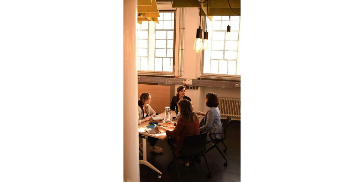 Historischer Backstein-Meetingsraum in Karlsruhe: flexibel halbtags,6-8 Personen zimmer