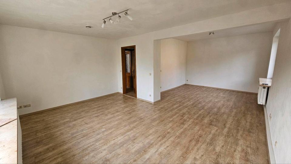 Etagenwohnung Doberschau-Gaußig Gaußig - 4 Zimmer, 110 m&sup2;, 880&euro; | Angebot:26680982