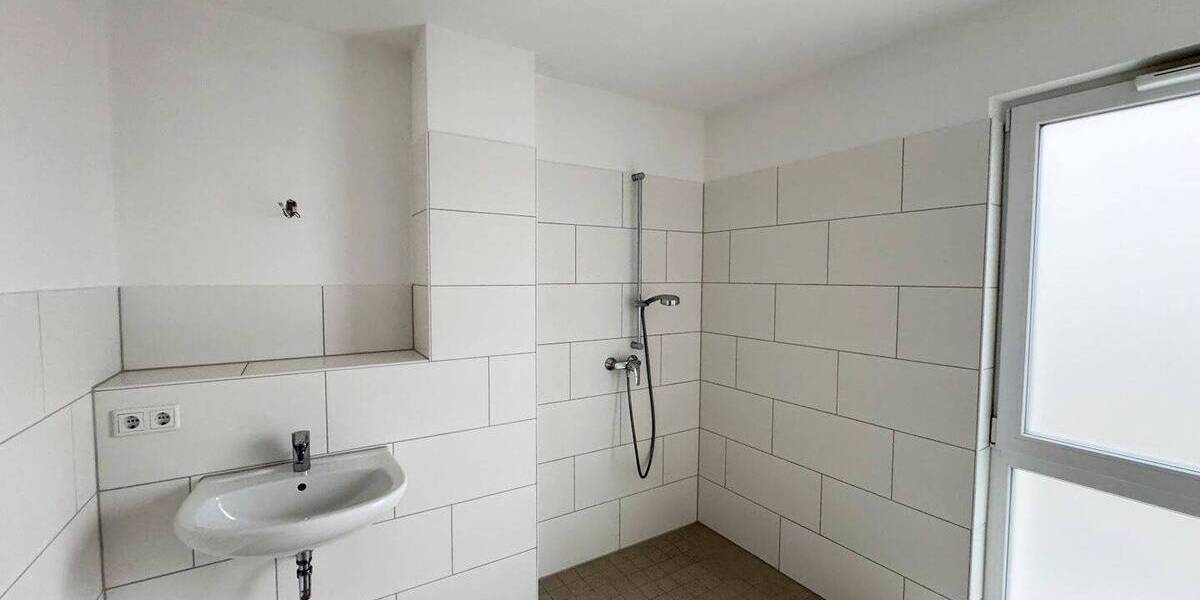 Etagenwohnung Emmerich am Rhein Emmerich - 3 Zimmer, 90 m&sup2;, 980&euro; | Angebot:26188043