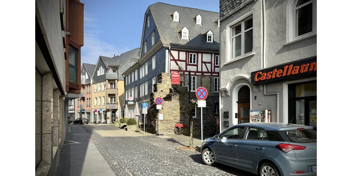 Etagenwohnung Kastellaun - 3 Zimmer, 104 m&sup2;, 1.080&euro; | Angebot:25570650