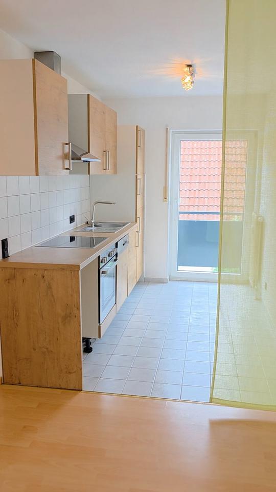 Helles und gemütliches 2-Zi.-Appartment mit 2 x Balkone und TG in
