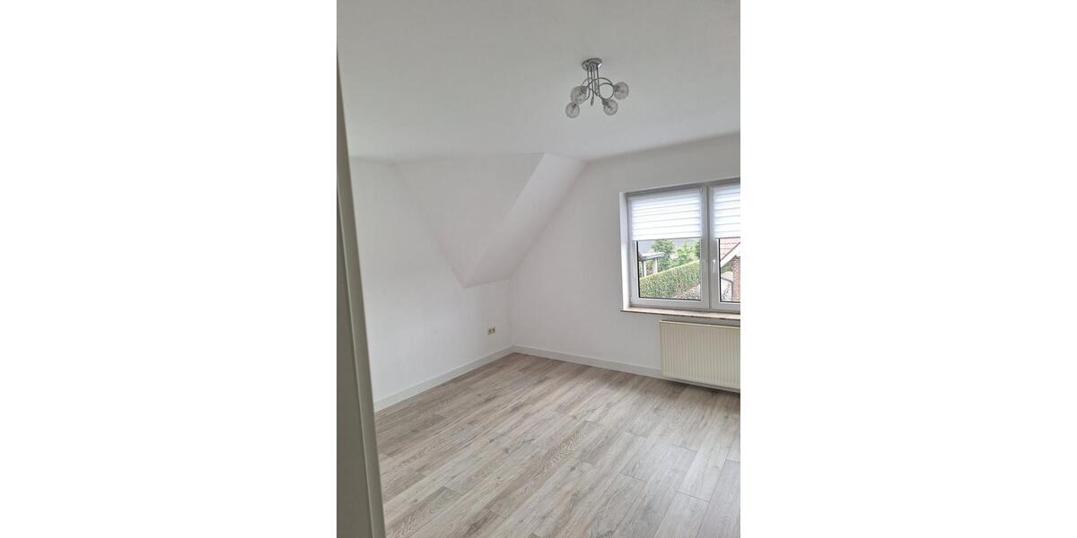 Etagenwohnung Steinfeld (Oldenburg) - 3 Zimmer, 85 m&sup2;, 890&euro; | Angebot:25650369