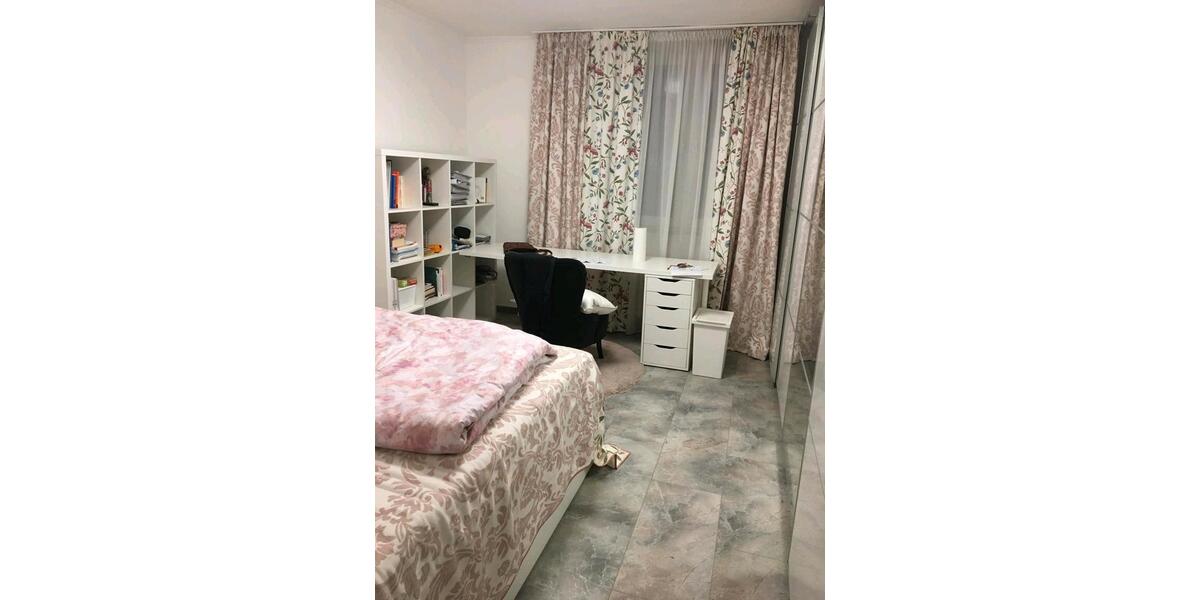 Etagenwohnung Gelsenkirchen - 2.5 Zimmer, 46 m&sup2;, 800&euro; | Angebot:26489860