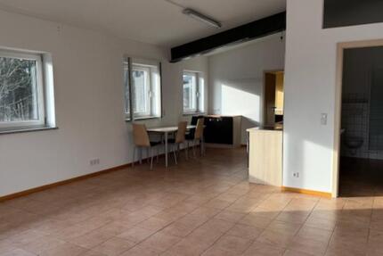 Gewerbeobjekt Raubling - 660&euro; | Angebot:24684494