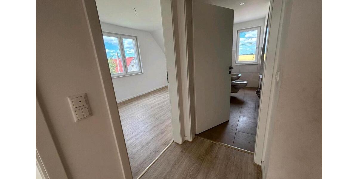 Etagenwohnung Papendorf - 5 Zimmer, 145 m&sup2;, 500&euro; | Angebot:24659044