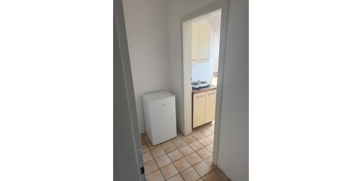 Wohnen auf Zeit Karlsruhe Innenstadt-Ost - 1 Zimmer, 12 m&sup2;, 400&euro; | Angebot:26295160